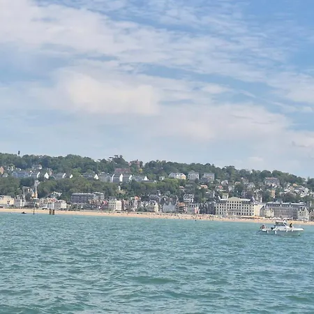 Romantique Vue Sur Normandie